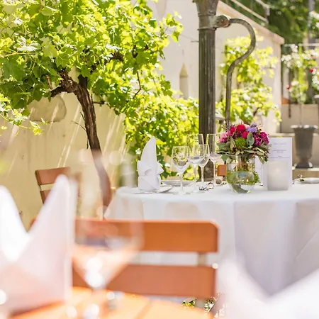 Arthus Ξενοδοχείο 4*